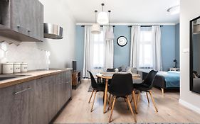 City Of The Kings - Mosaic Apartment